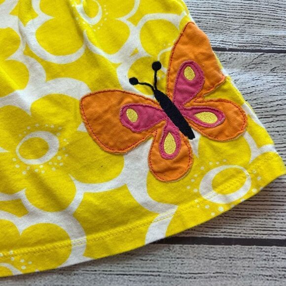 Carters Girls Two Piece Outfit size 6 months - Picture 2 of 11